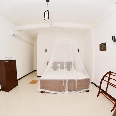 Leen Tangalle Exterior foto